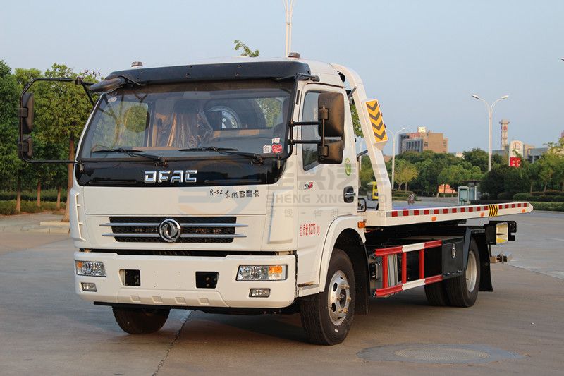 東風(fēng)大多利卡一拖二清障車(chē)
