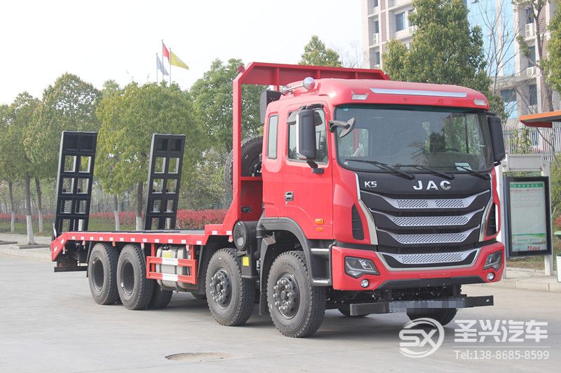 江淮K5前四后八底平板挖機(jī)運(yùn)輸車(chē)