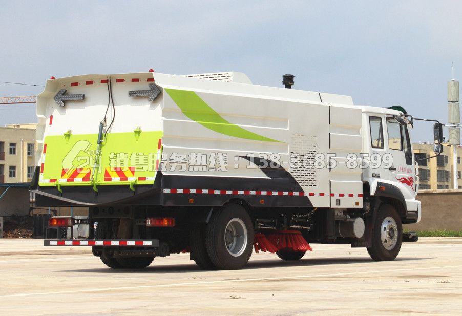重汽斯太爾16噸掃路車(chē)