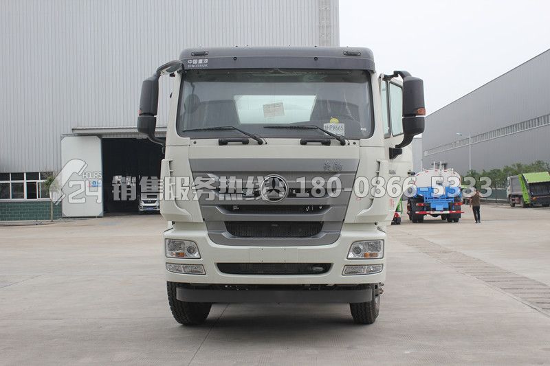 重汽豪翰8x4攪拌車(chē)14方
