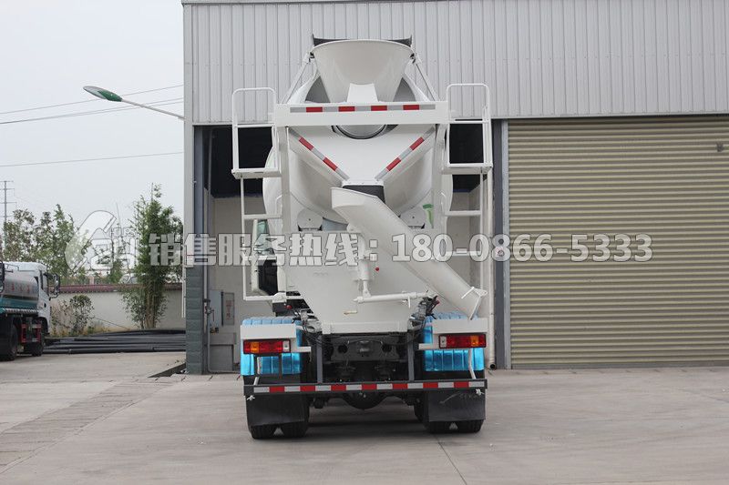 重汽豪翰8x4攪拌車(chē)14方