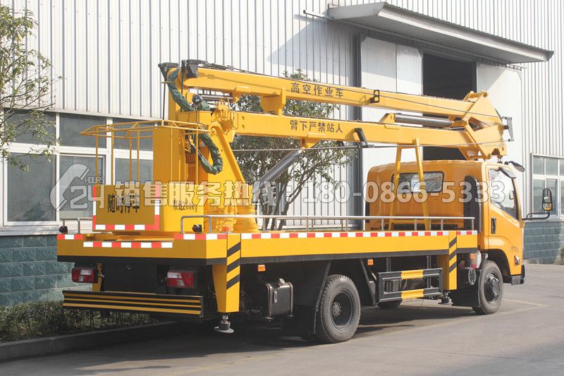 江鈴凱銳18米高空作業(yè)車(chē)