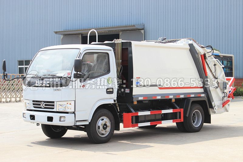 東風(fēng)多利卡5方后裝壓縮垃圾車(chē)