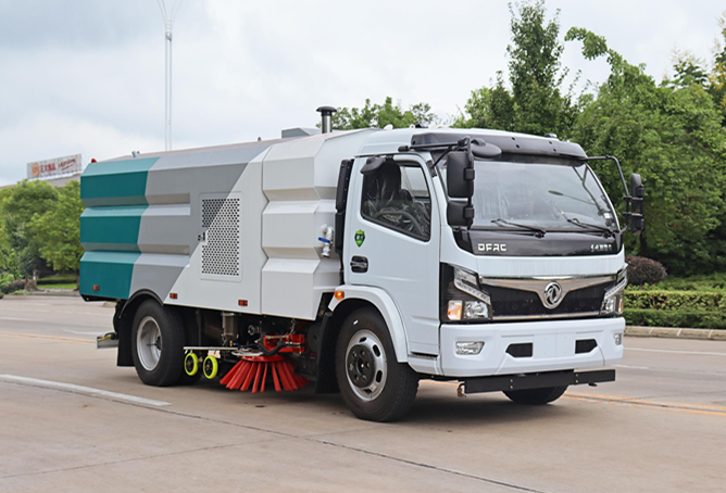 國六-東風福瑞卡4+4方洗掃車