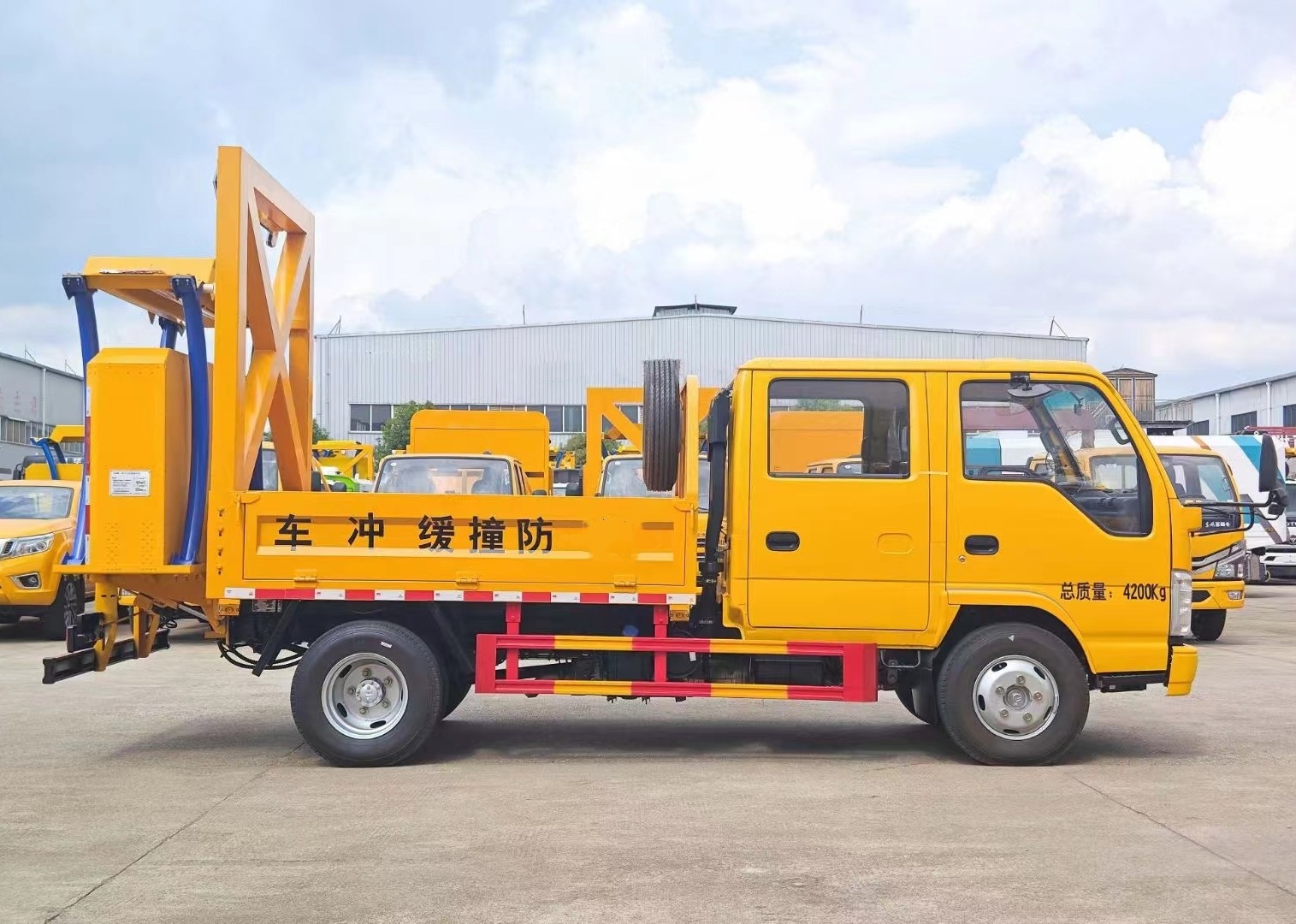 慶鈴五十鈴防撞緩沖車(chē)70K